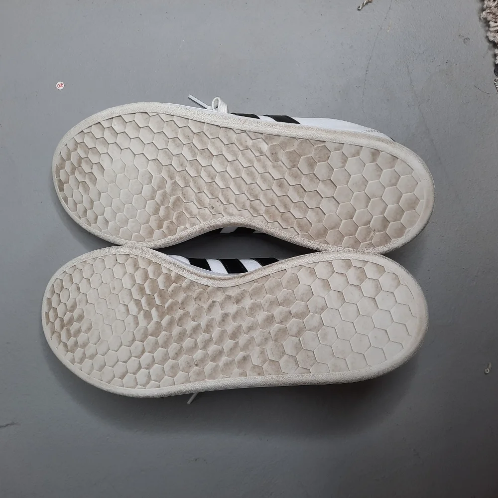Adidas Cloudfoam Comfort Sneakers